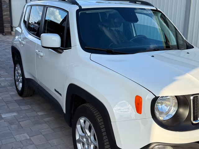 Jeep Renegade - фото 2