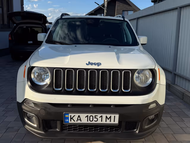 Jeep Renegade - фото 1