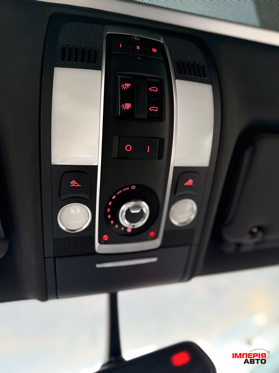 Audi Q7 - фото 50