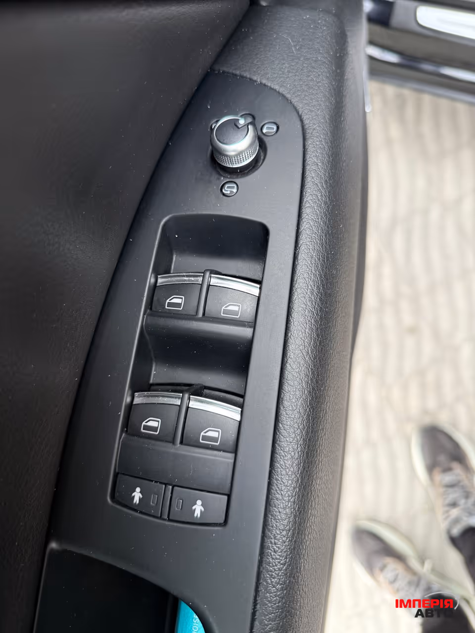 Audi Q7 - фото 29