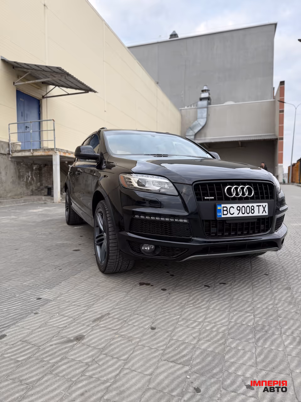Audi Q7 - фото 6