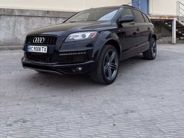 Audi Q7 - фото 2