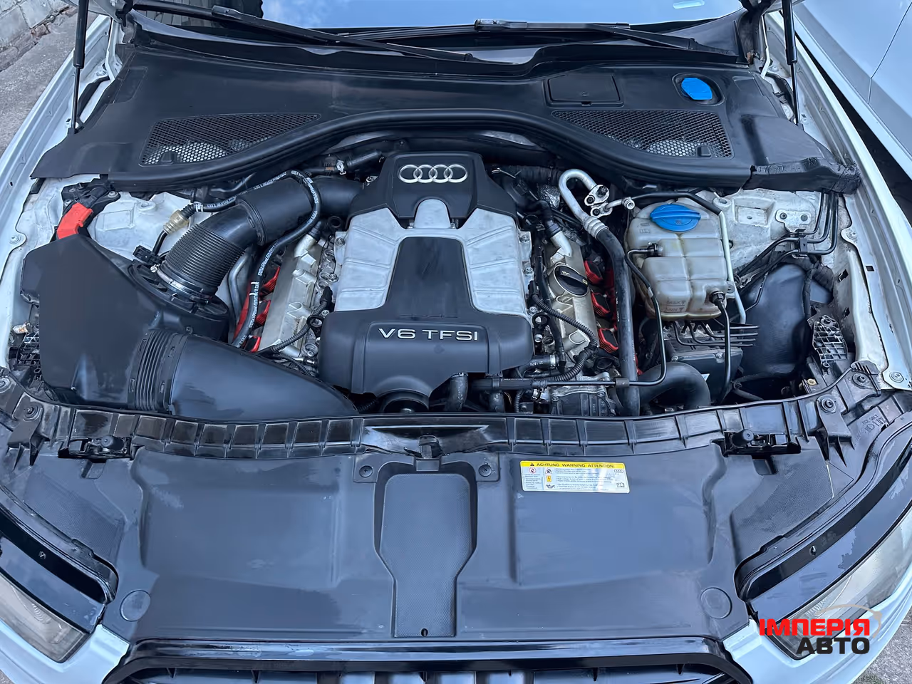 Audi A6 - фото 13