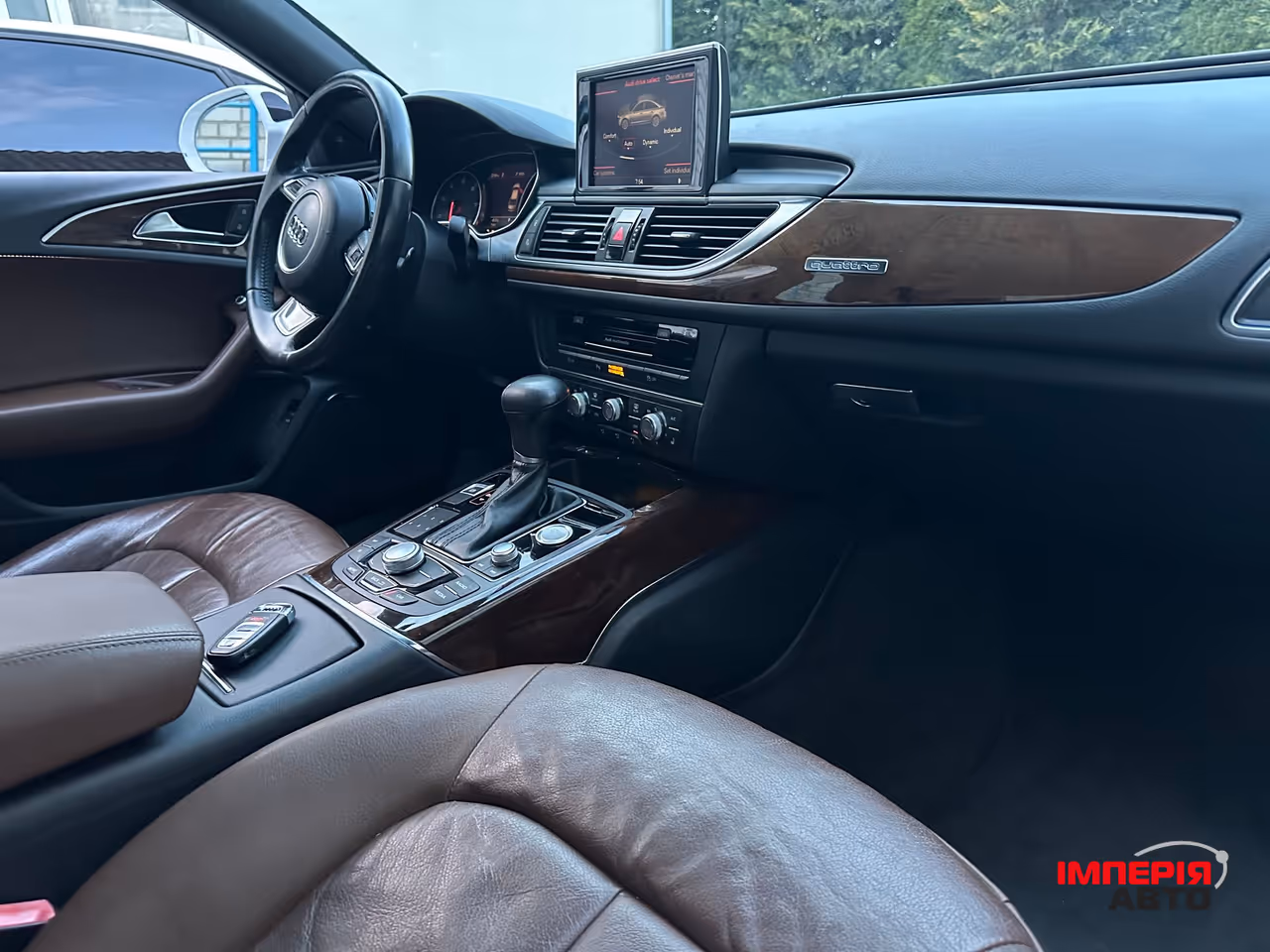 Audi A6 - фото 9