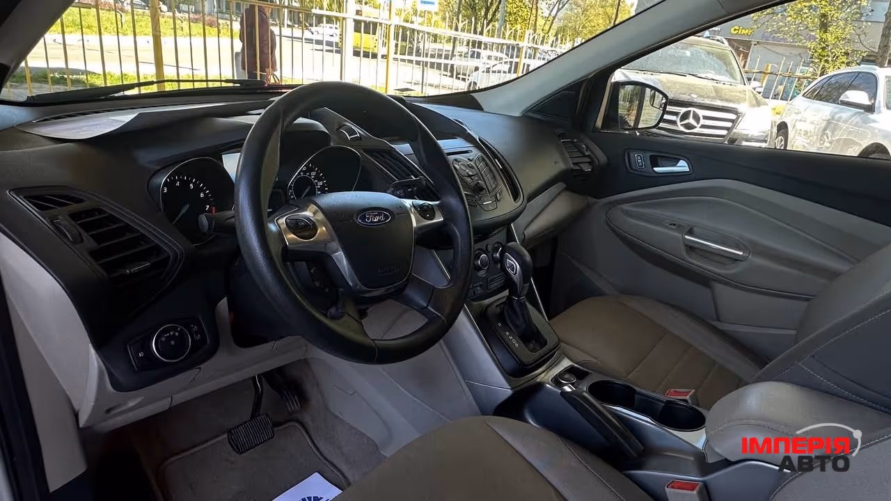 Ford Escape - фото 5