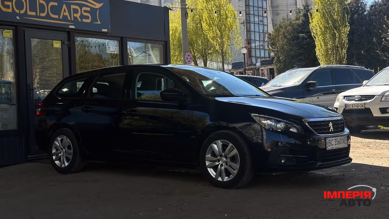 Peugeot 308 - фото 2