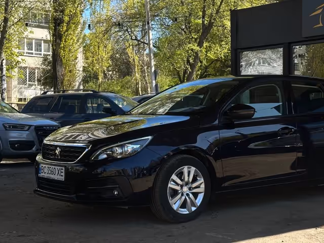 Peugeot 308 - фото 5