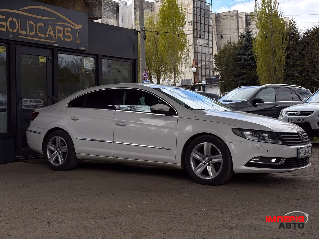 Volkswagen Passat CC - фото 2
