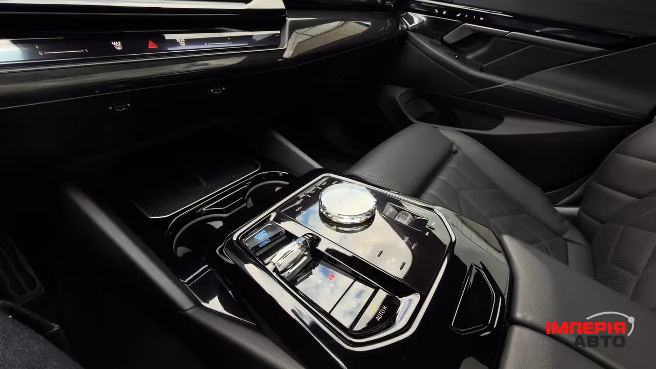 BMW i5 - фото 4