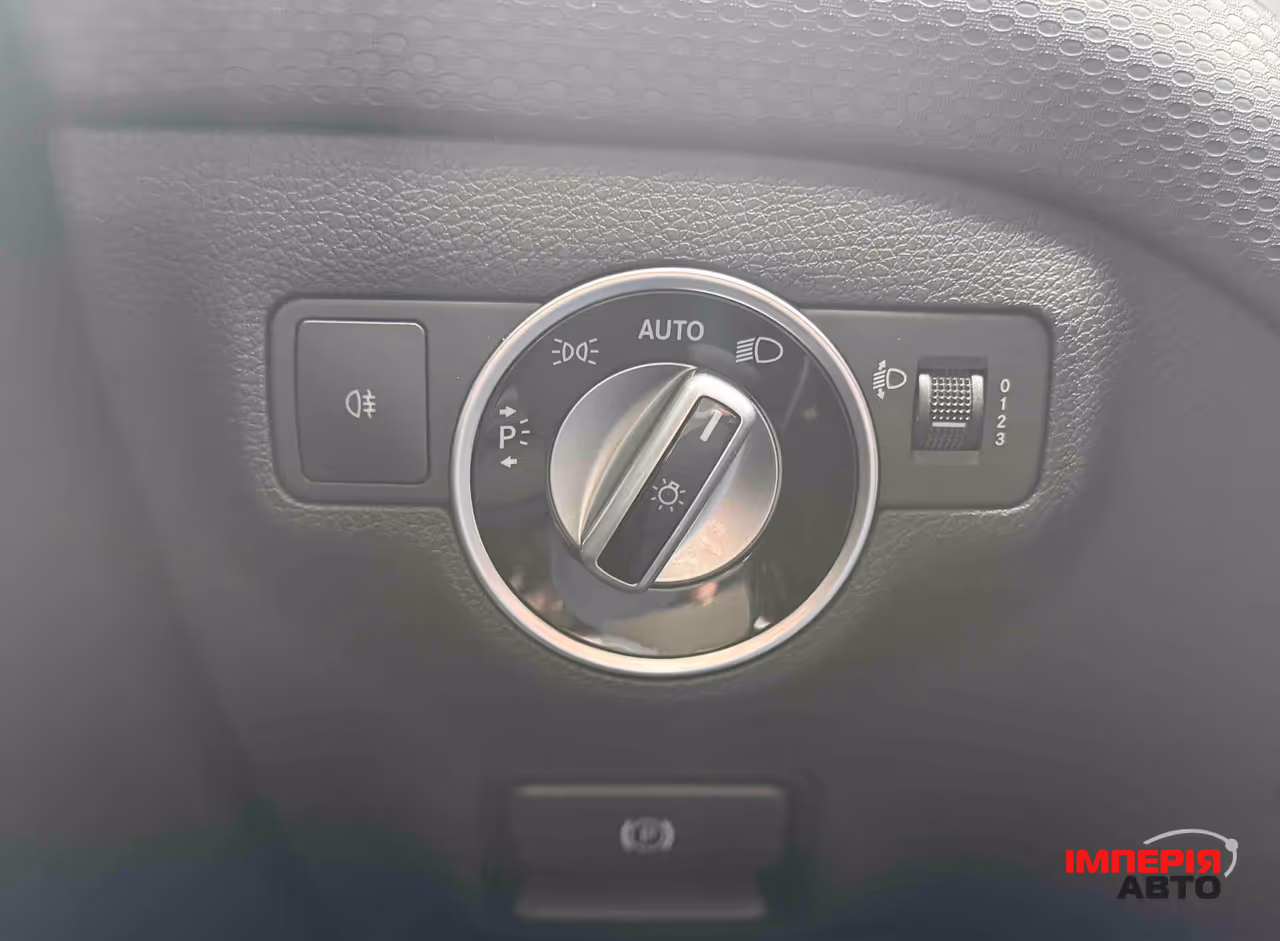 Mercedes-Benz A-Класс - фото 14