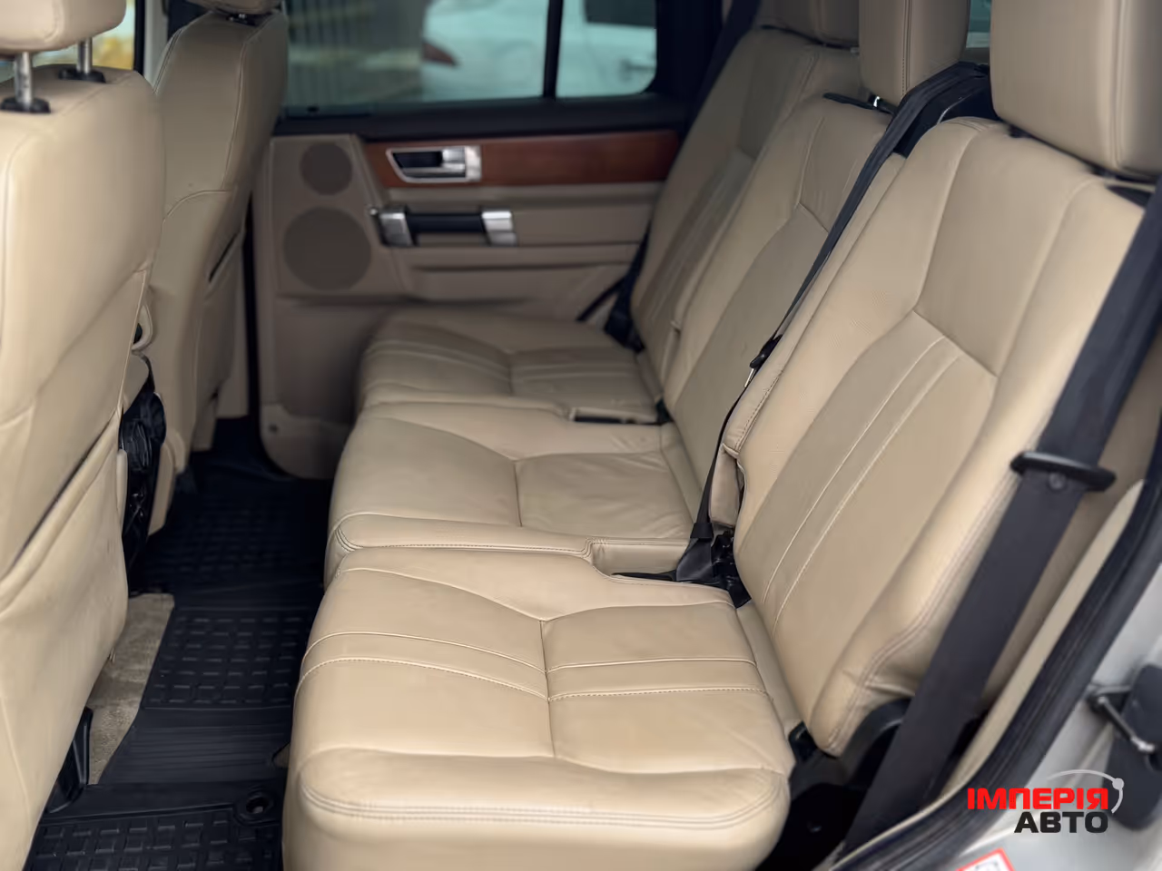 Land Rover Discovery - фото 8