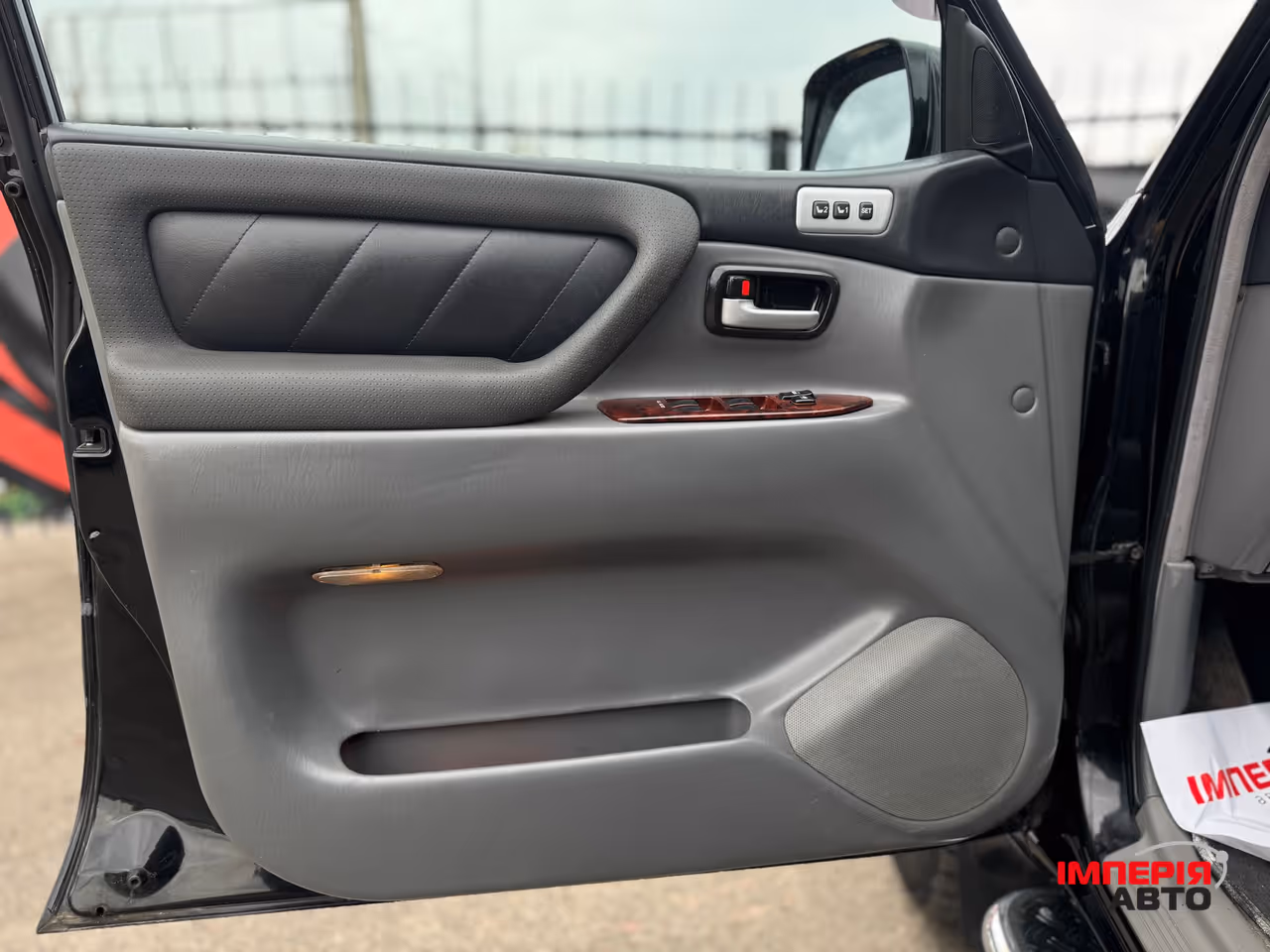 Toyota Land Cruiser - фото 10