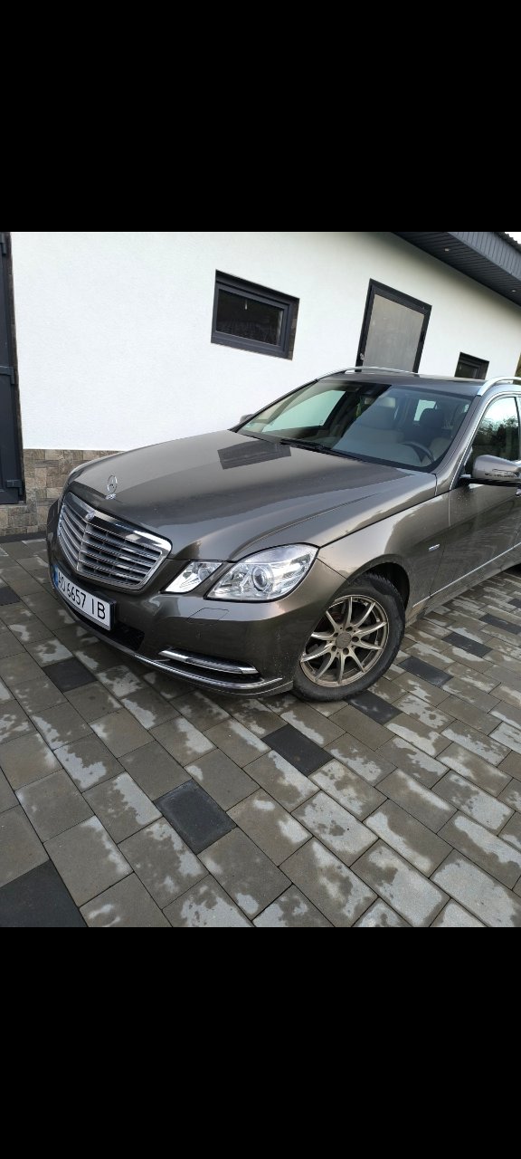 Mercedes-Benz E-Класс - фото 23