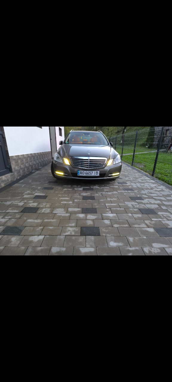 Mercedes-Benz E-Класс - фото 27