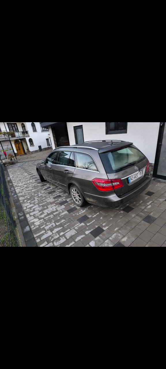 Mercedes-Benz E-Класс - фото 31