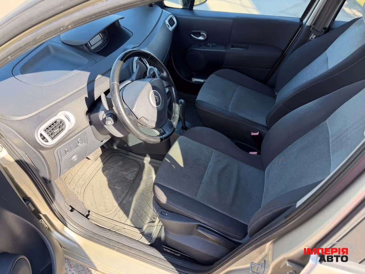 Renault Modus - фото 8