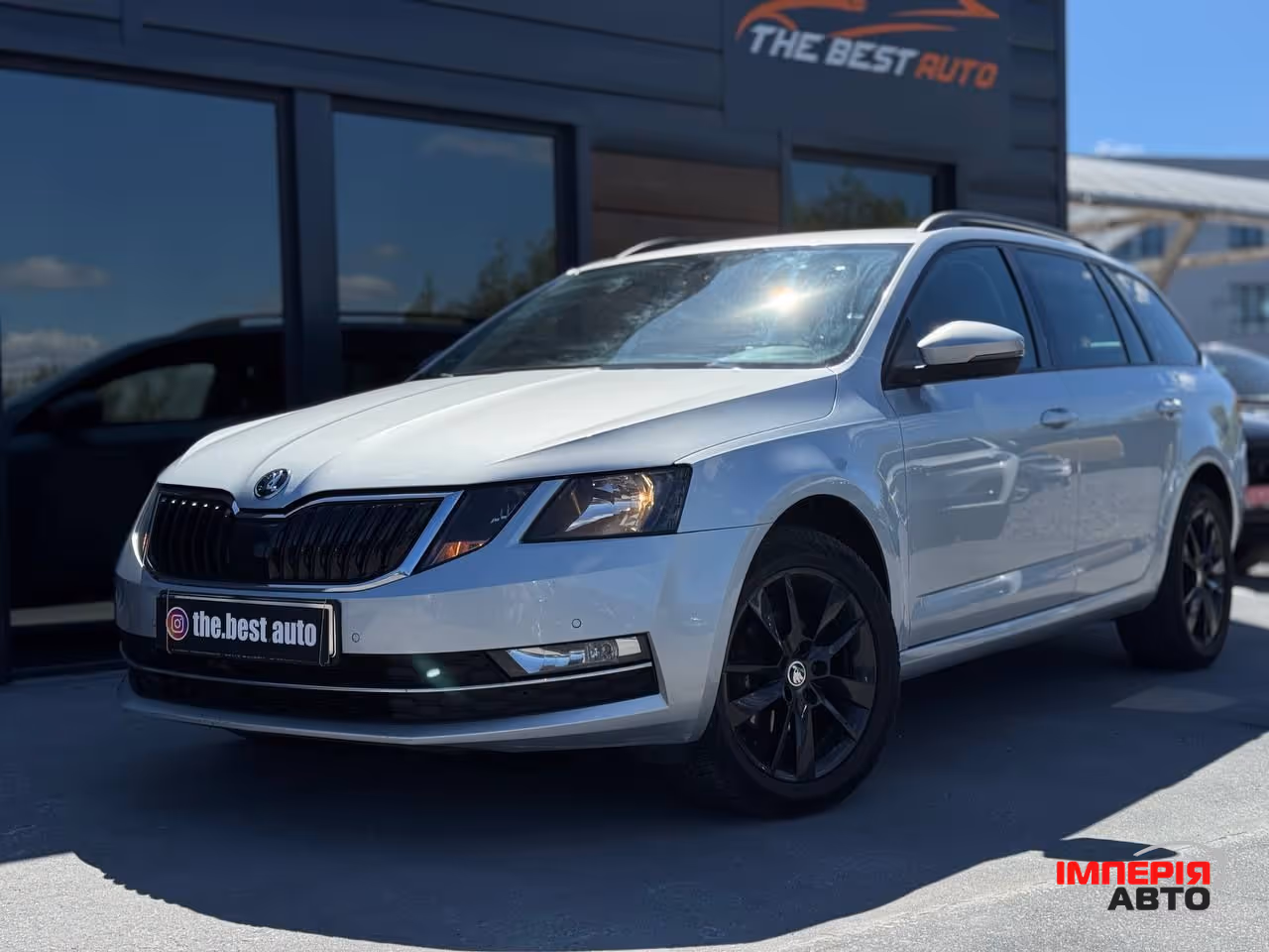 Skoda Octavia - фото 3