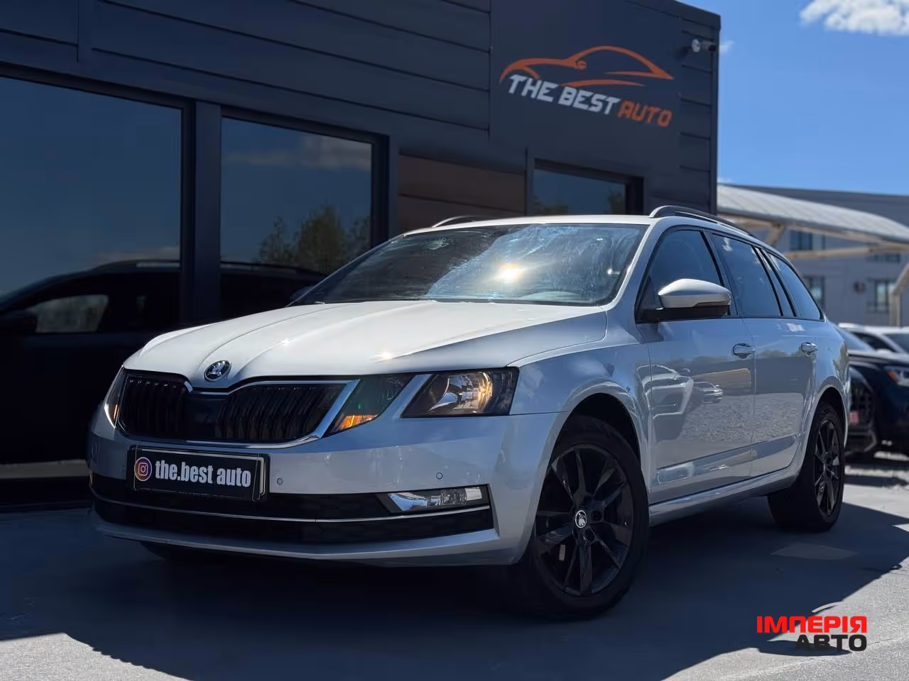 Skoda Octavia - фото 2