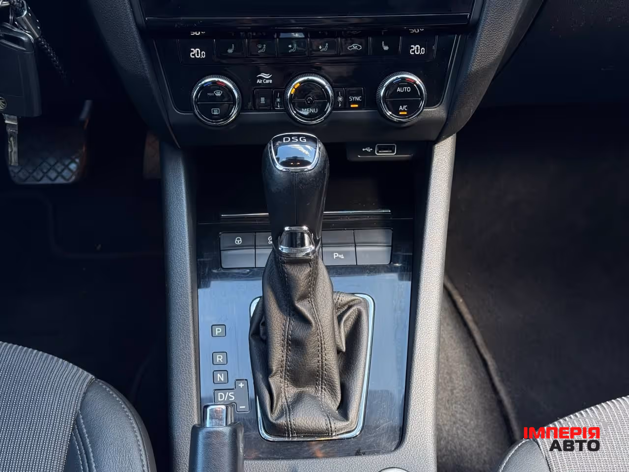 Skoda Octavia - фото 64