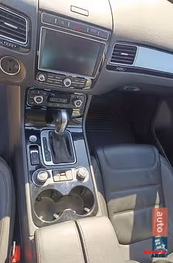 Volkswagen Touareg - фото 9
