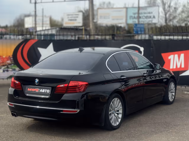 BMW 5 серії - фото 3