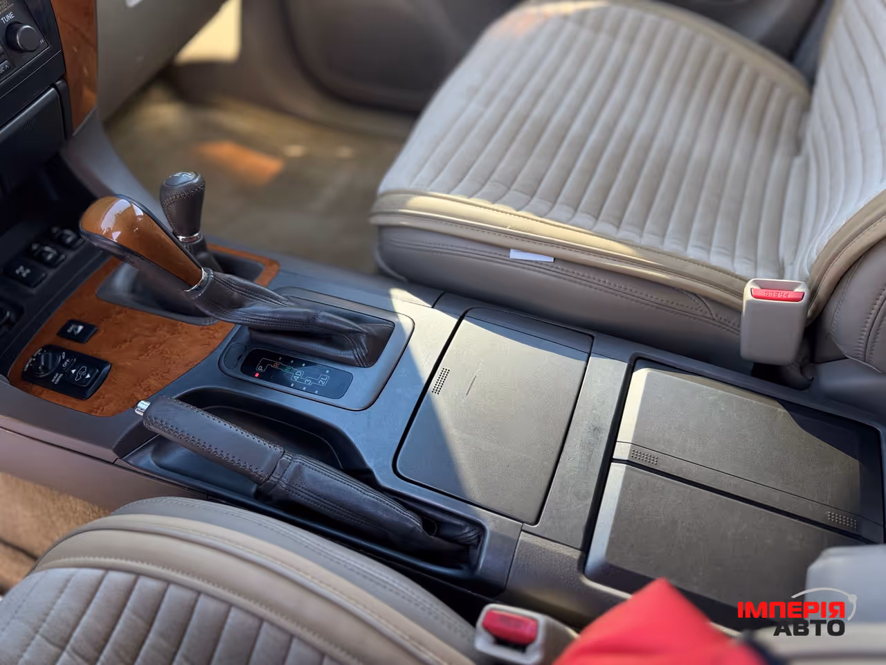 Lexus GX - фото 21