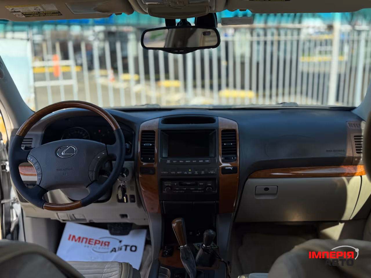 Lexus GX - фото 11