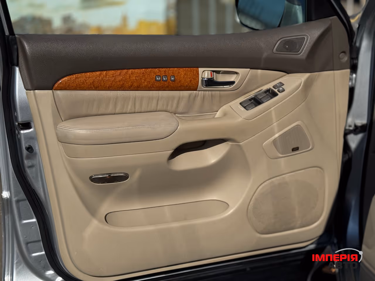 Lexus GX - фото 12