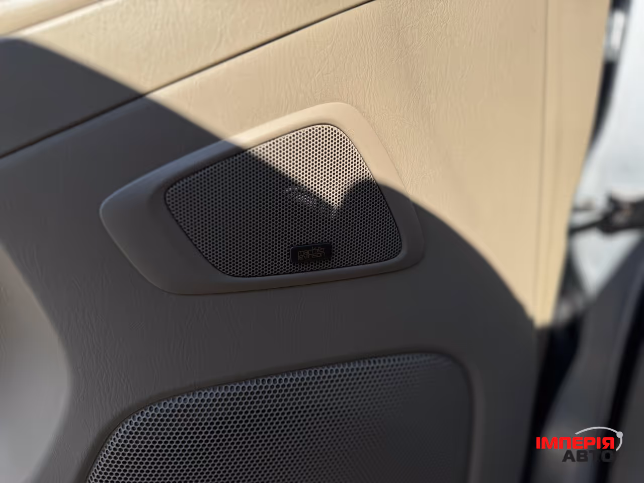 Lexus GX - фото 13