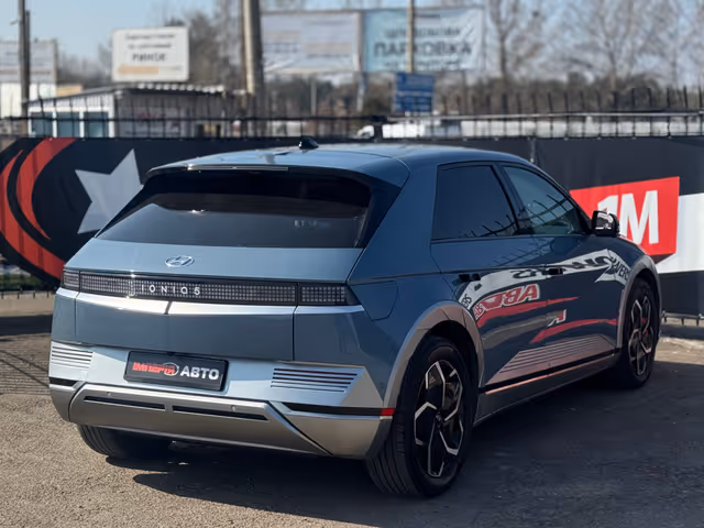 Hyundai IONIQ 5 - фото 4