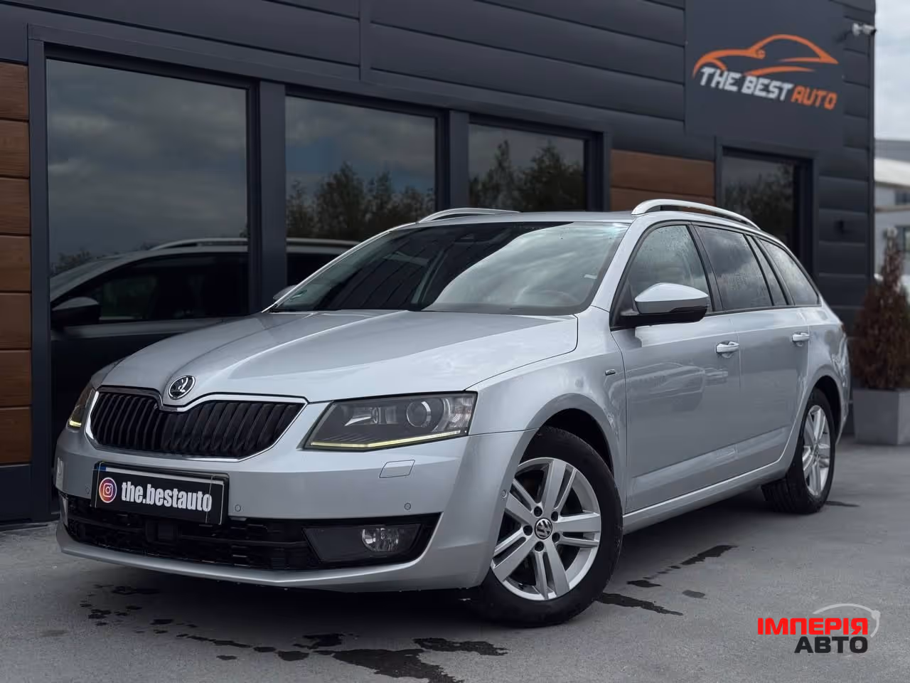 Skoda Octavia - фото 1