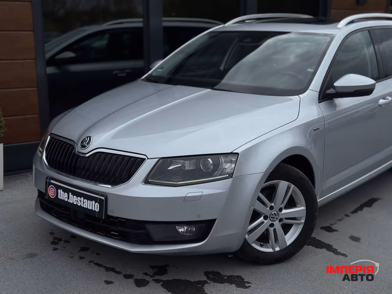 Skoda Octavia - фото 3