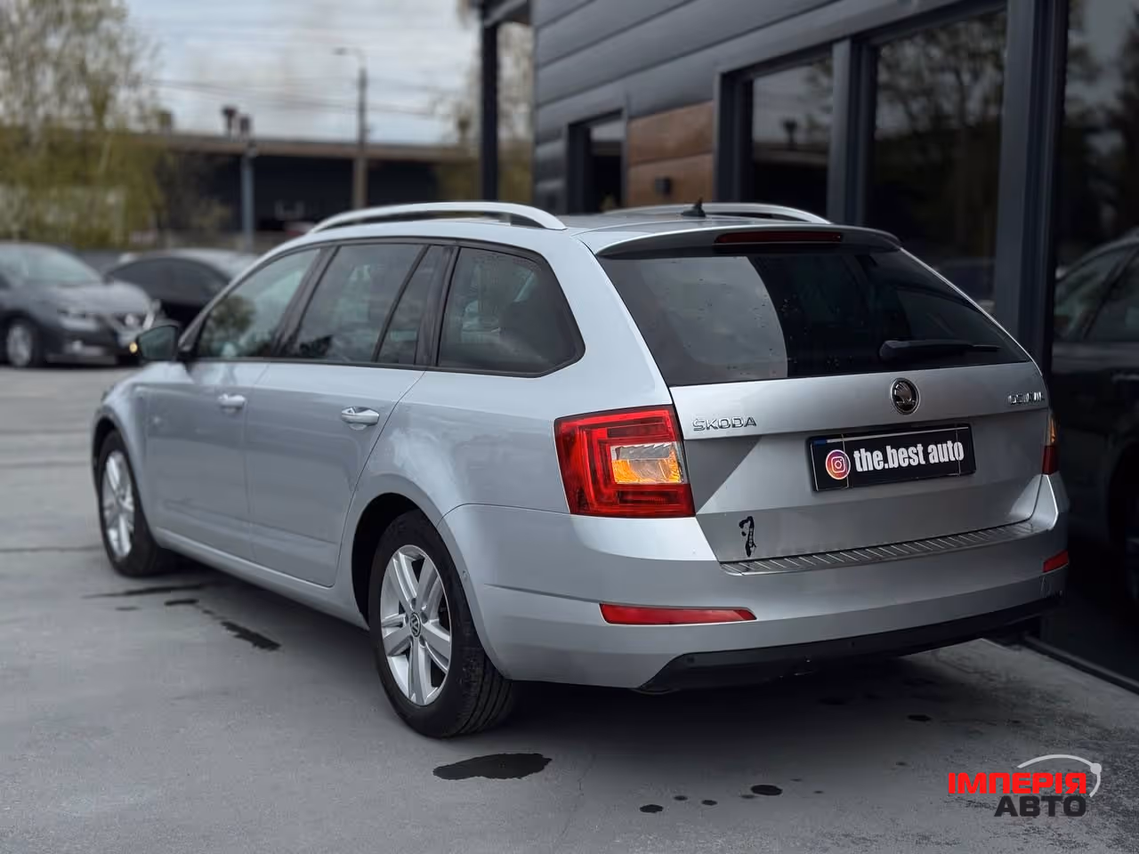 Skoda Octavia - фото 12