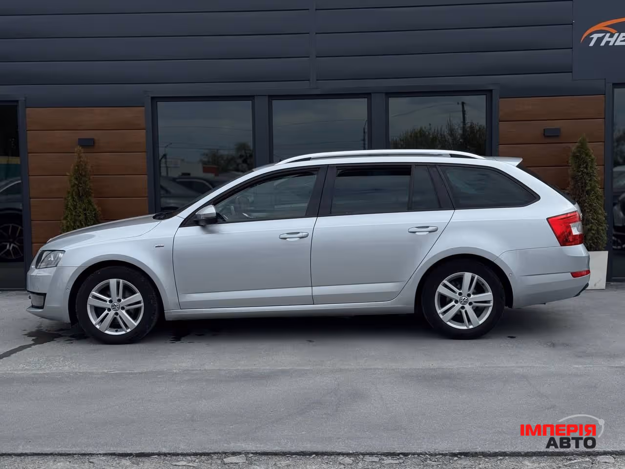 Skoda Octavia - фото 16