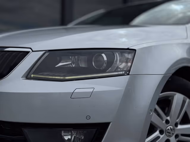 Skoda Octavia - фото 5