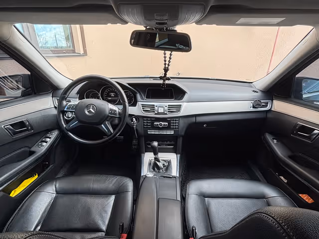 Mercedes-Benz E-Класс - фото 3