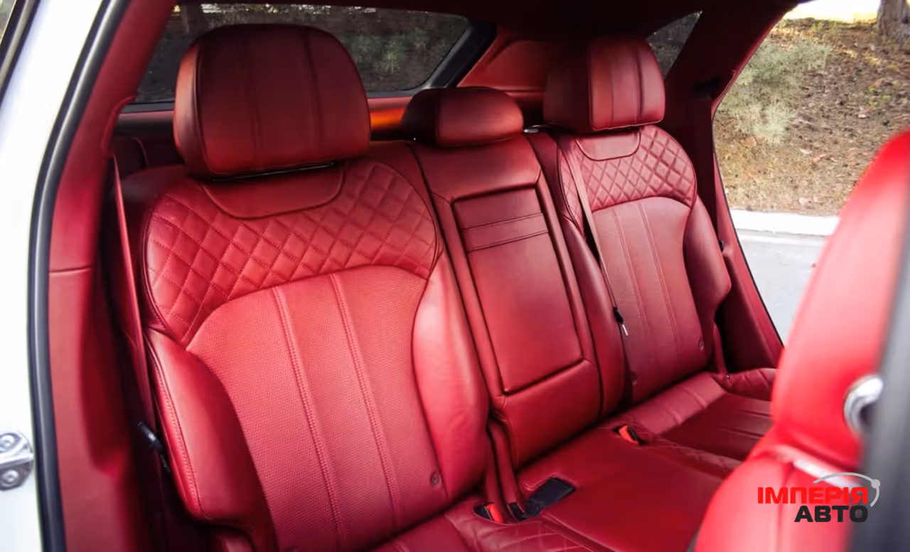 Bentley Bentayga - фото 21