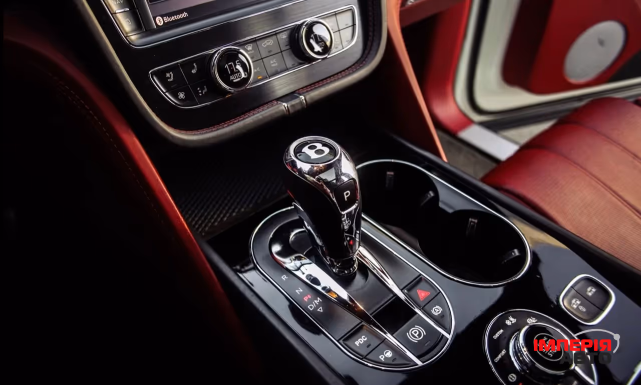 Bentley Bentayga - фото 23