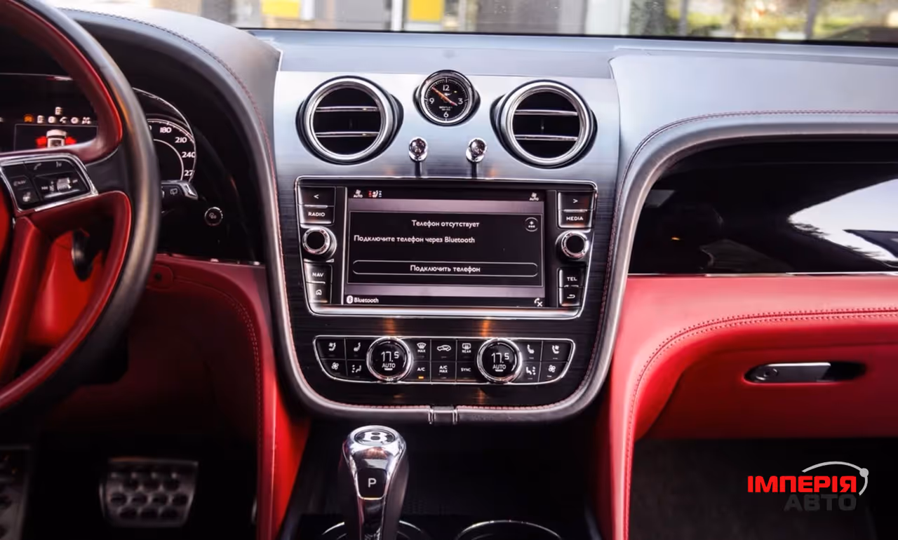Bentley Bentayga - фото 31