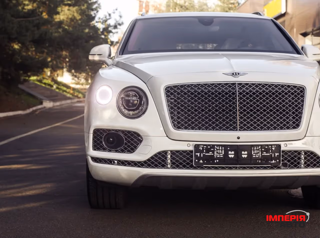Bentley Bentayga - фото 7