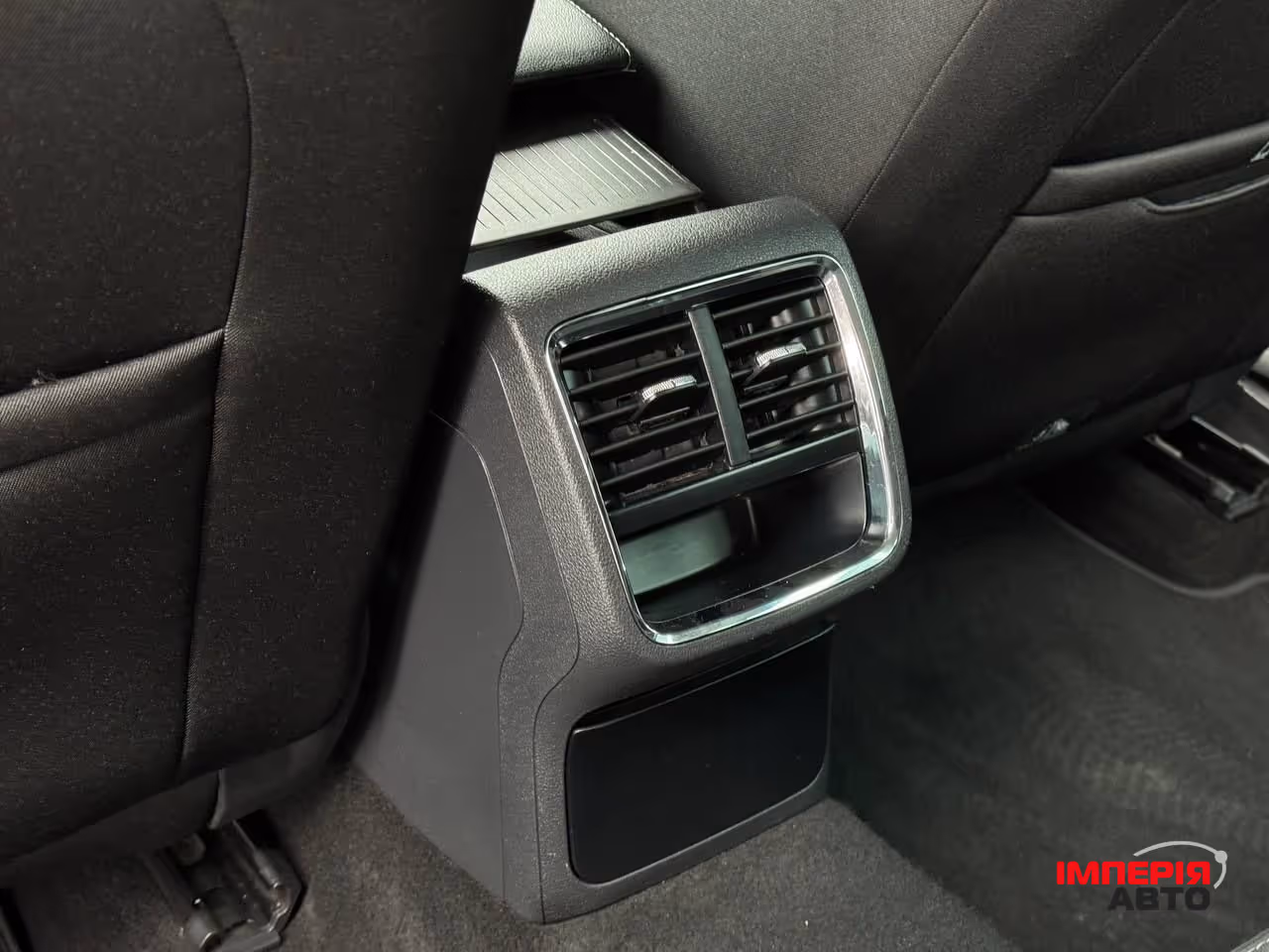 Skoda Octavia - фото 48