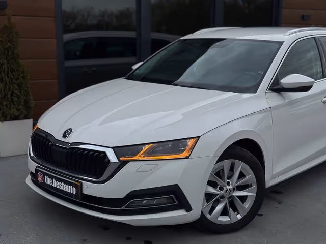 Skoda Octavia - фото 3