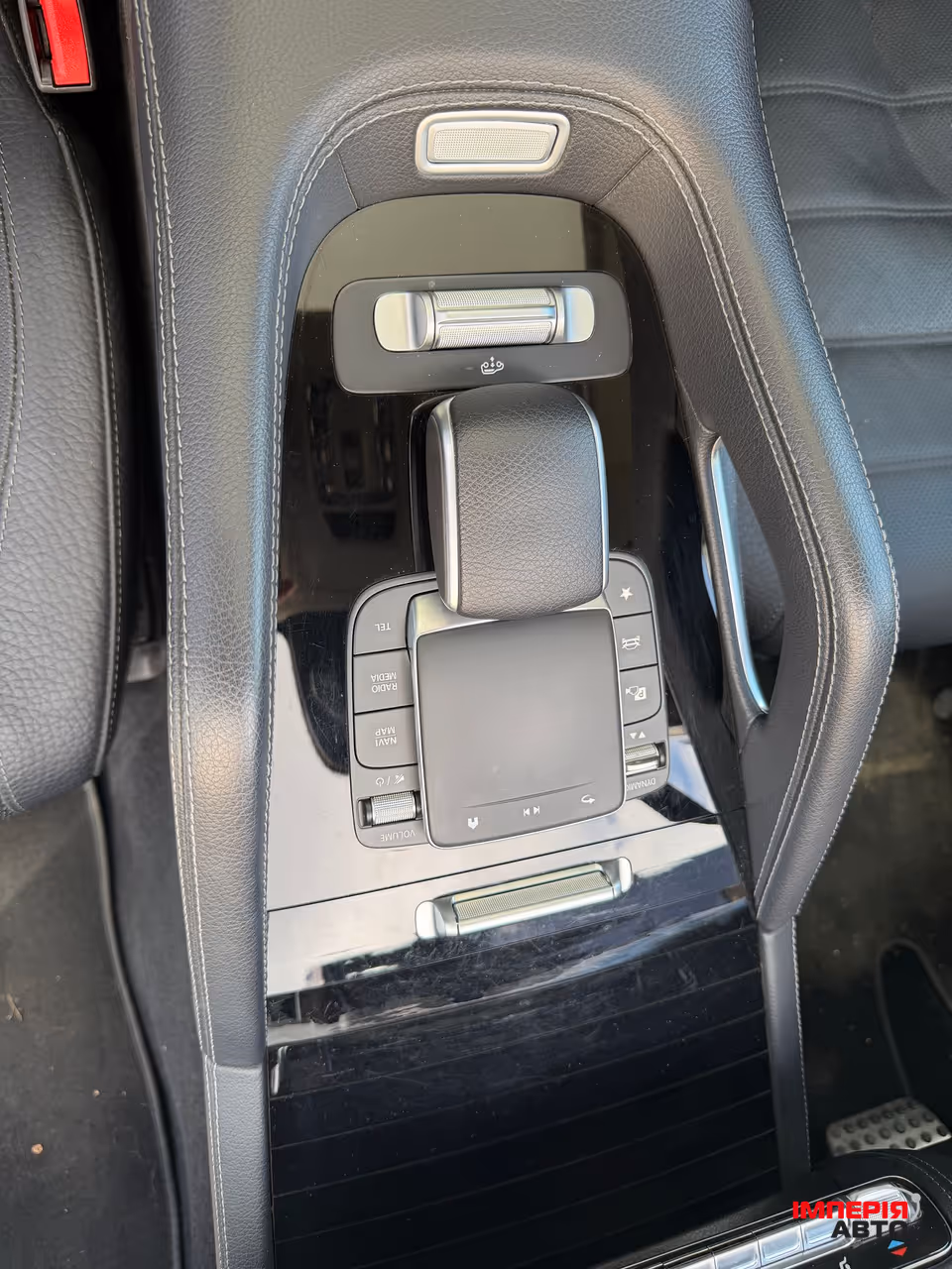 Mercedes-Benz GLE - фото 29