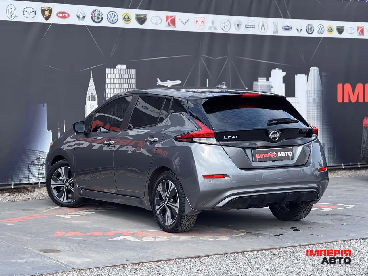 Nissan Leaf - фото 5