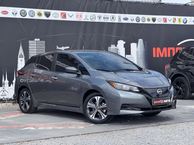 Nissan Leaf - фото 3