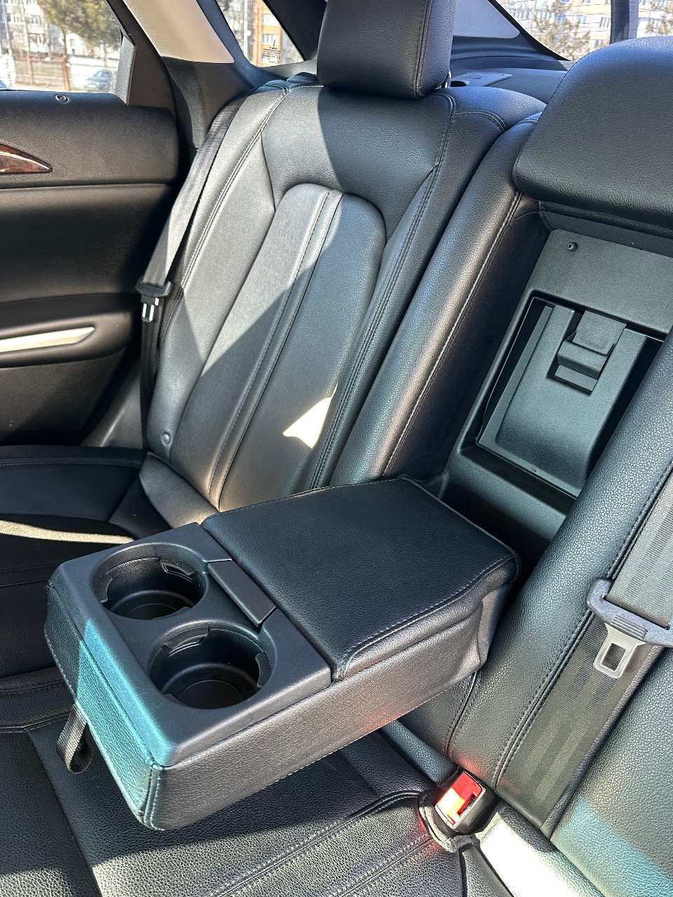 Lincoln MKZ - фото 18