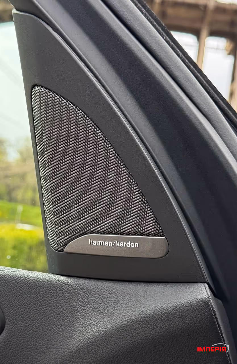 BMW X7 - фото 28
