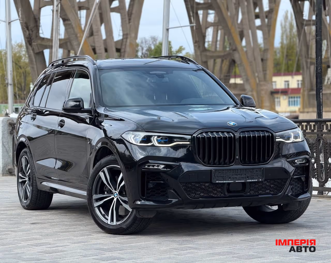 BMW X7 - фото 3