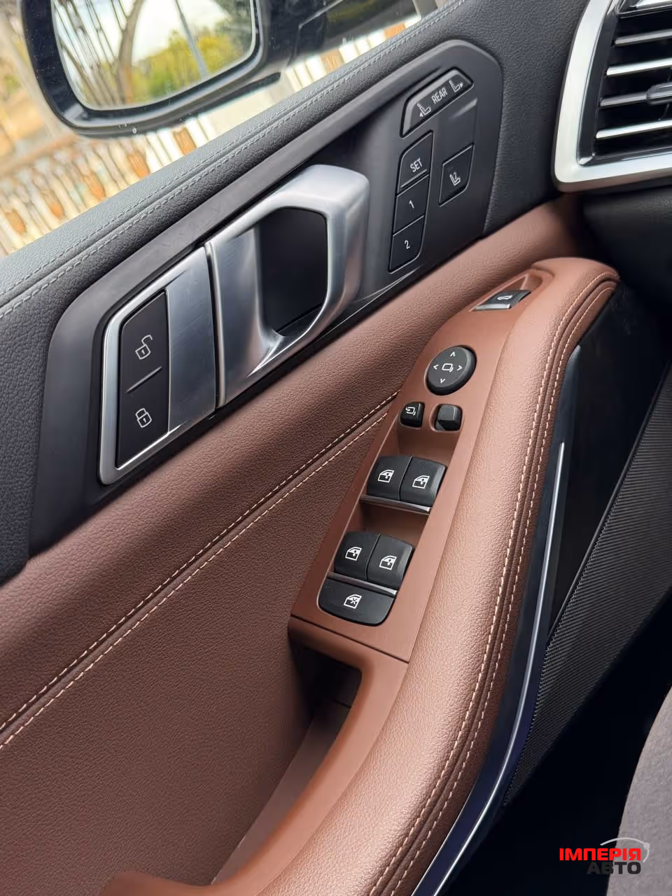 BMW X7 - фото 30