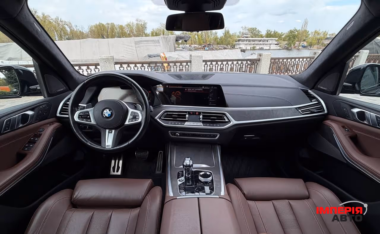 BMW X7 - фото 19